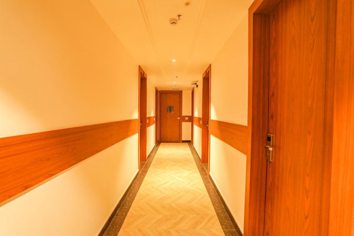 Hotel Swarn Bhoomi Kānpur Exterior photo